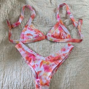New Boutique Cheeky Bikini Set Both Size Medium